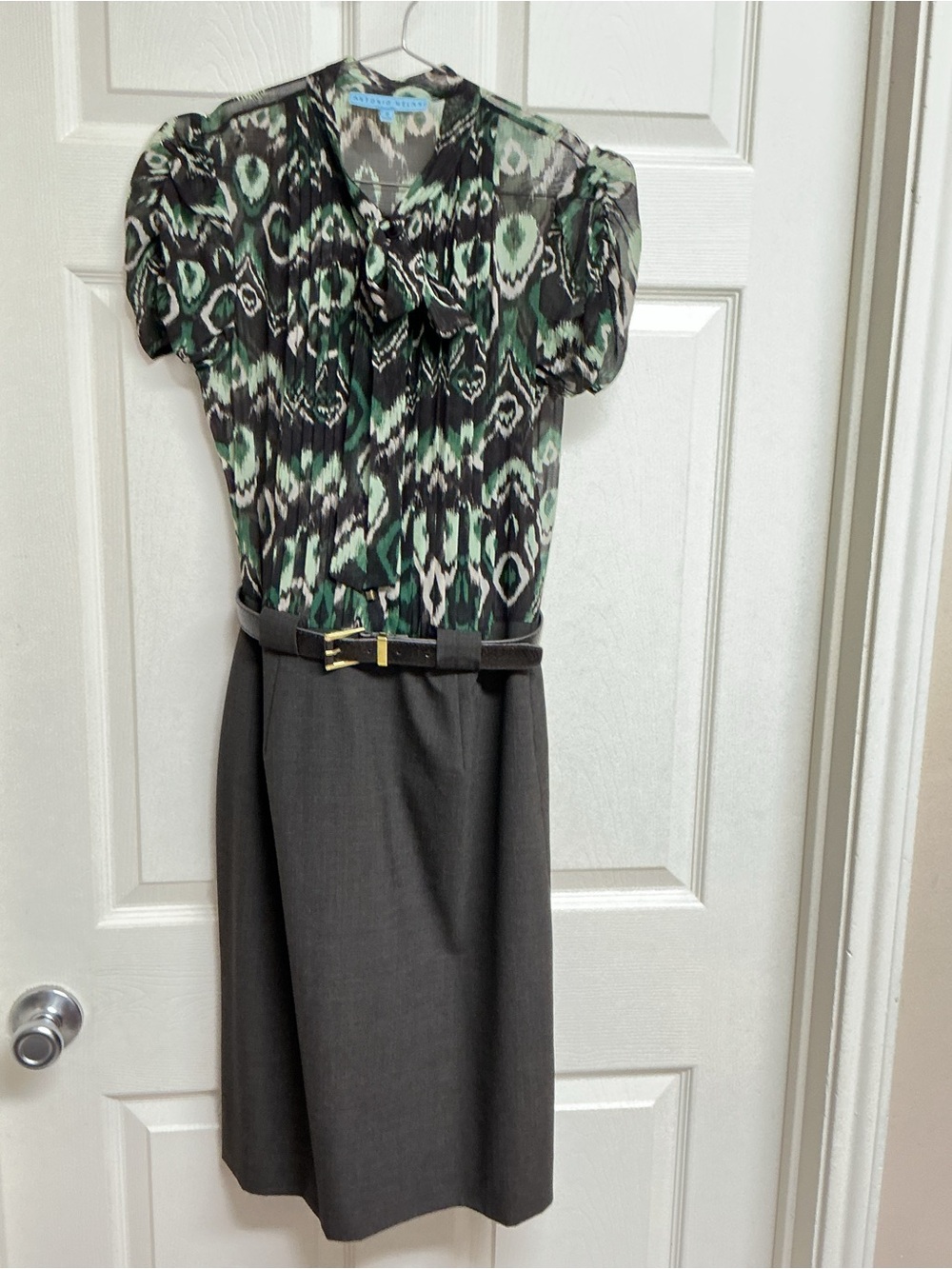 ANTONIO MELANI Sz 2 Green Gray Knee Length Belted Work Office Pencil Dress